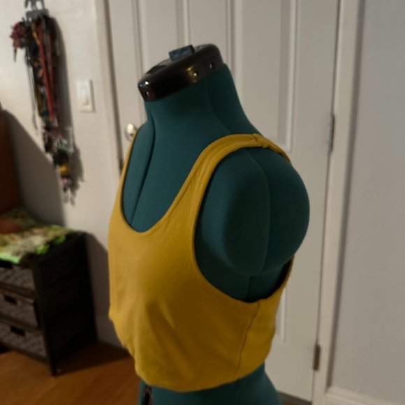 Cotton On Women's Crop Top, Size XL, Color: Gold - Picture 3 of 5